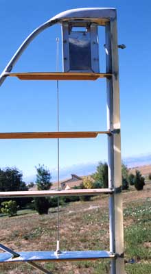 ELT antenna and VOR antenna