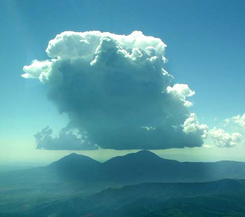 Noon CB over the Sangre de Christo Mt.
